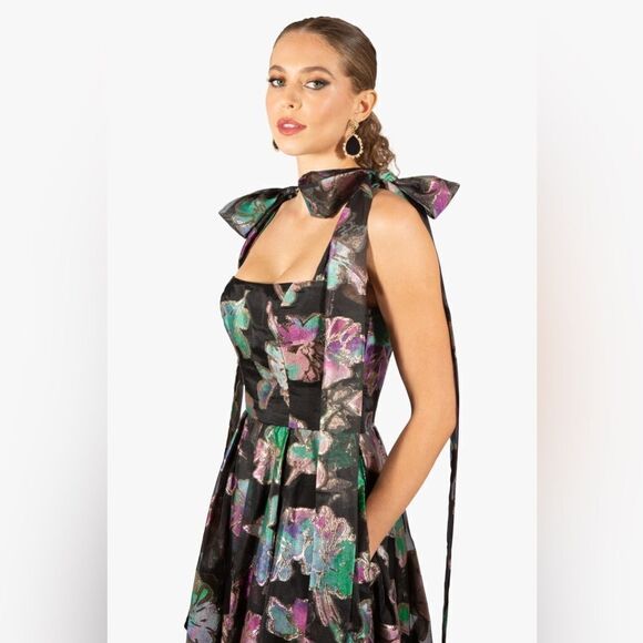 Halo Devalin Gown/ size 0 - Picture 6 of 10